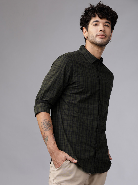 Men Olive Green & Black Slim Fit Checked Casual Shirt - Image 3